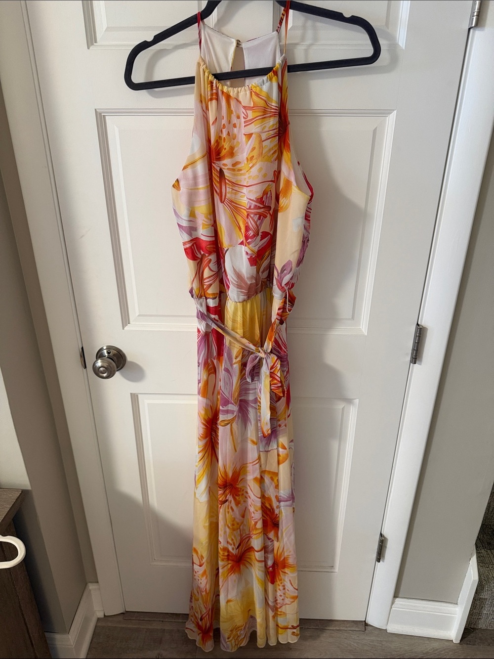 Premier Amour Tropical Floral Chiffon Halter Maxi Dress Yellow Orange Size 8